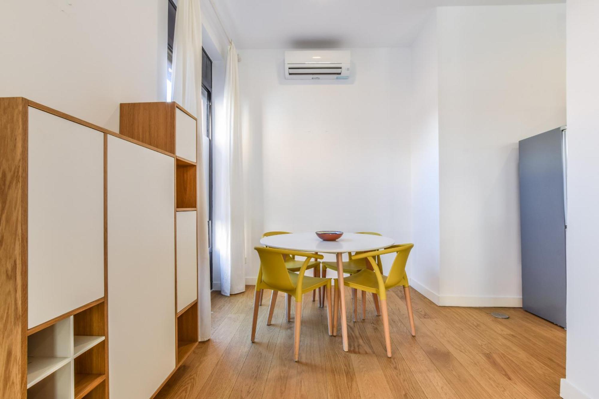 Loft Exclusivo Reformado De Diseno Alquiler Temporal Leilighet Madrid Eksteriør bilde